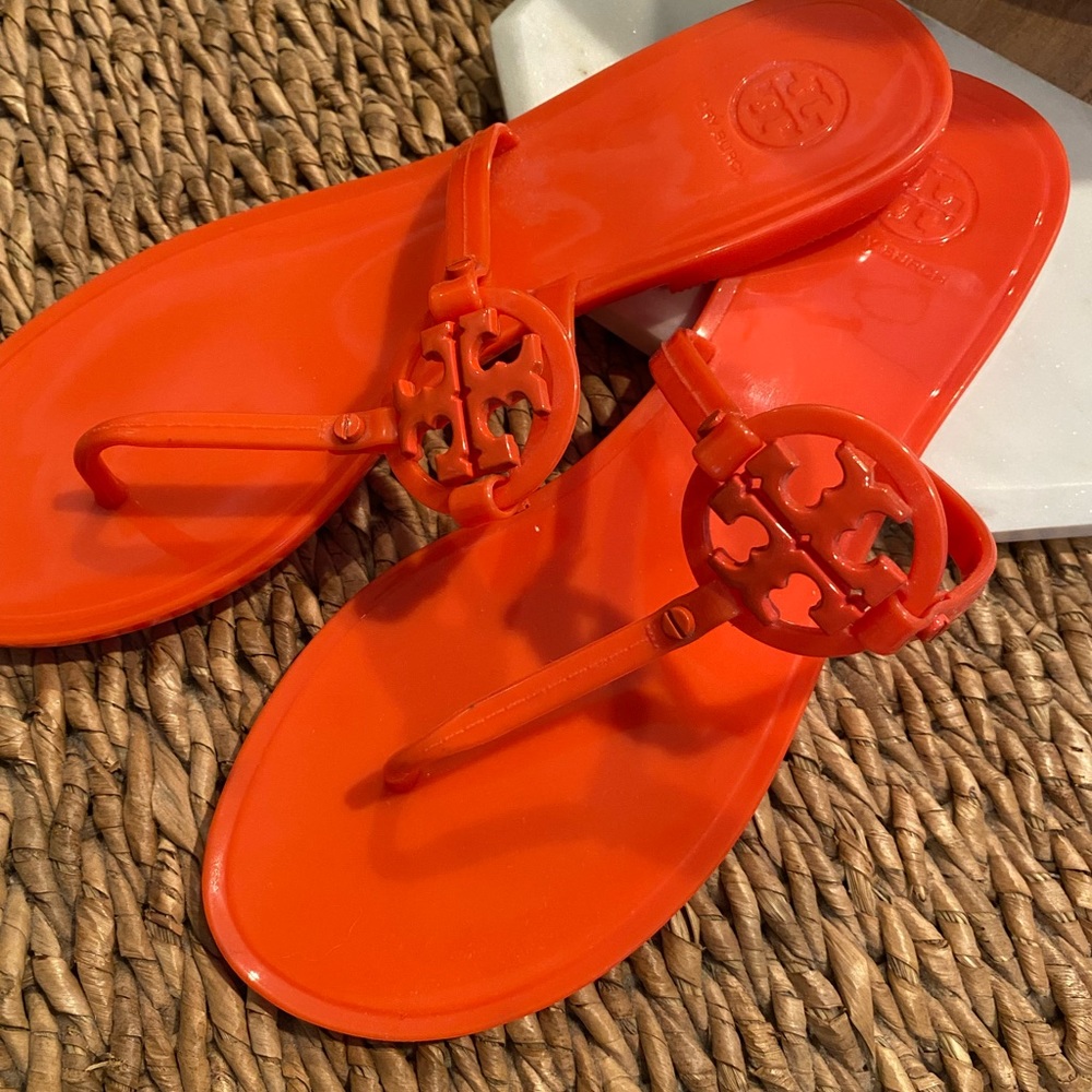 Mini Miller Jelly Thong Sandals